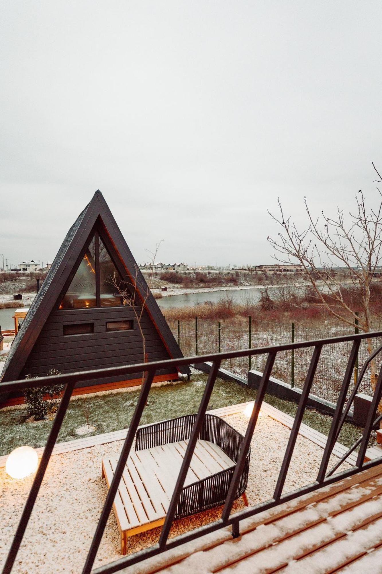 Chalet A-by The - Private A Frame *